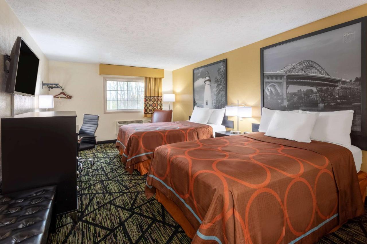 Super 8 By Wyndham Wooster Hotel Exterior photo